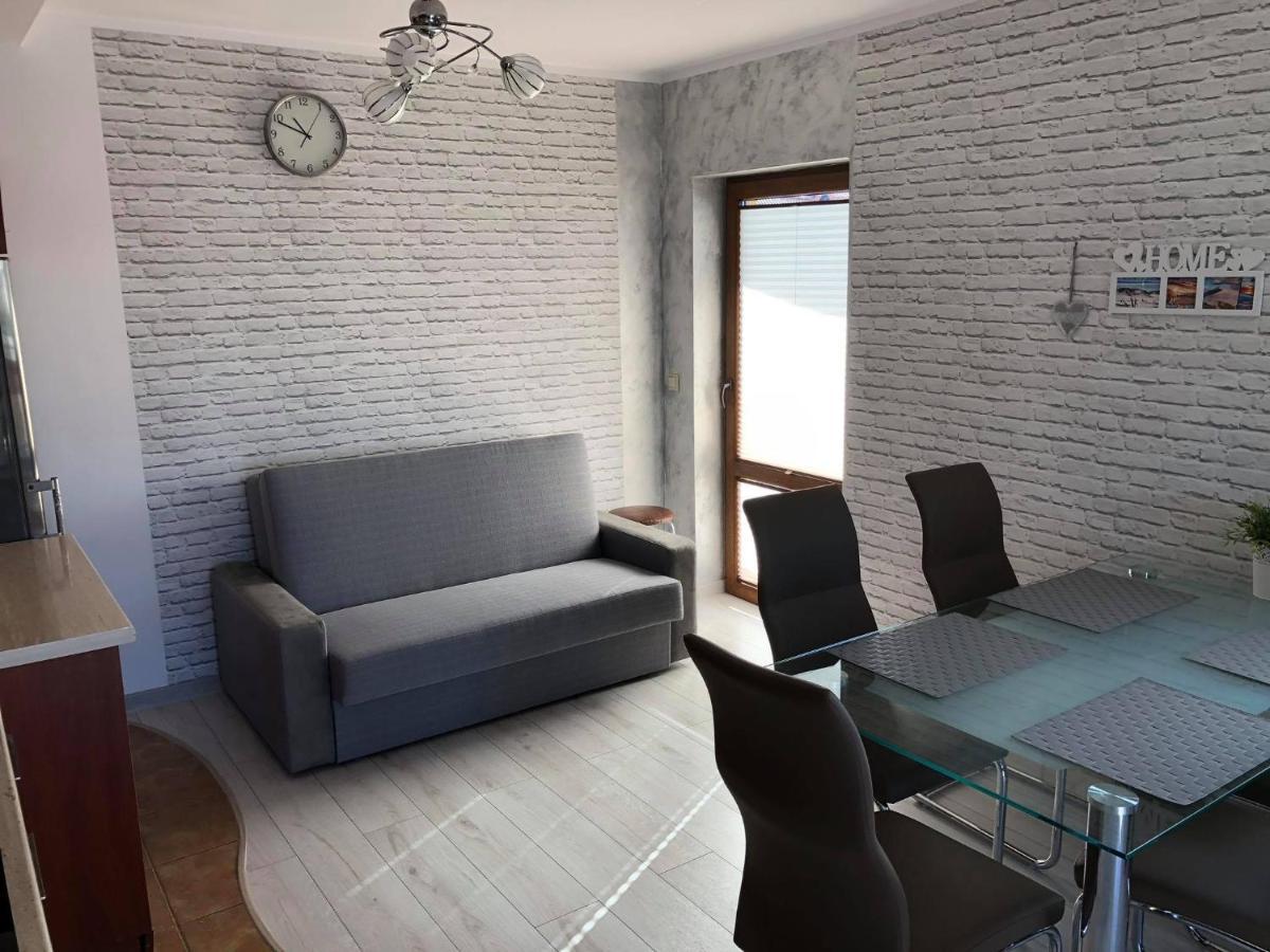 Apartment By Hanna