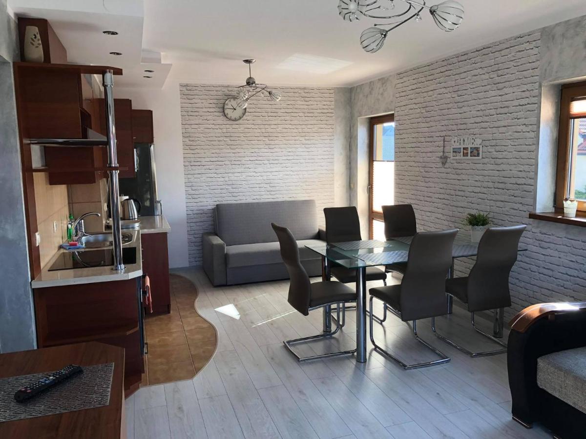 Apartment By Hanna *