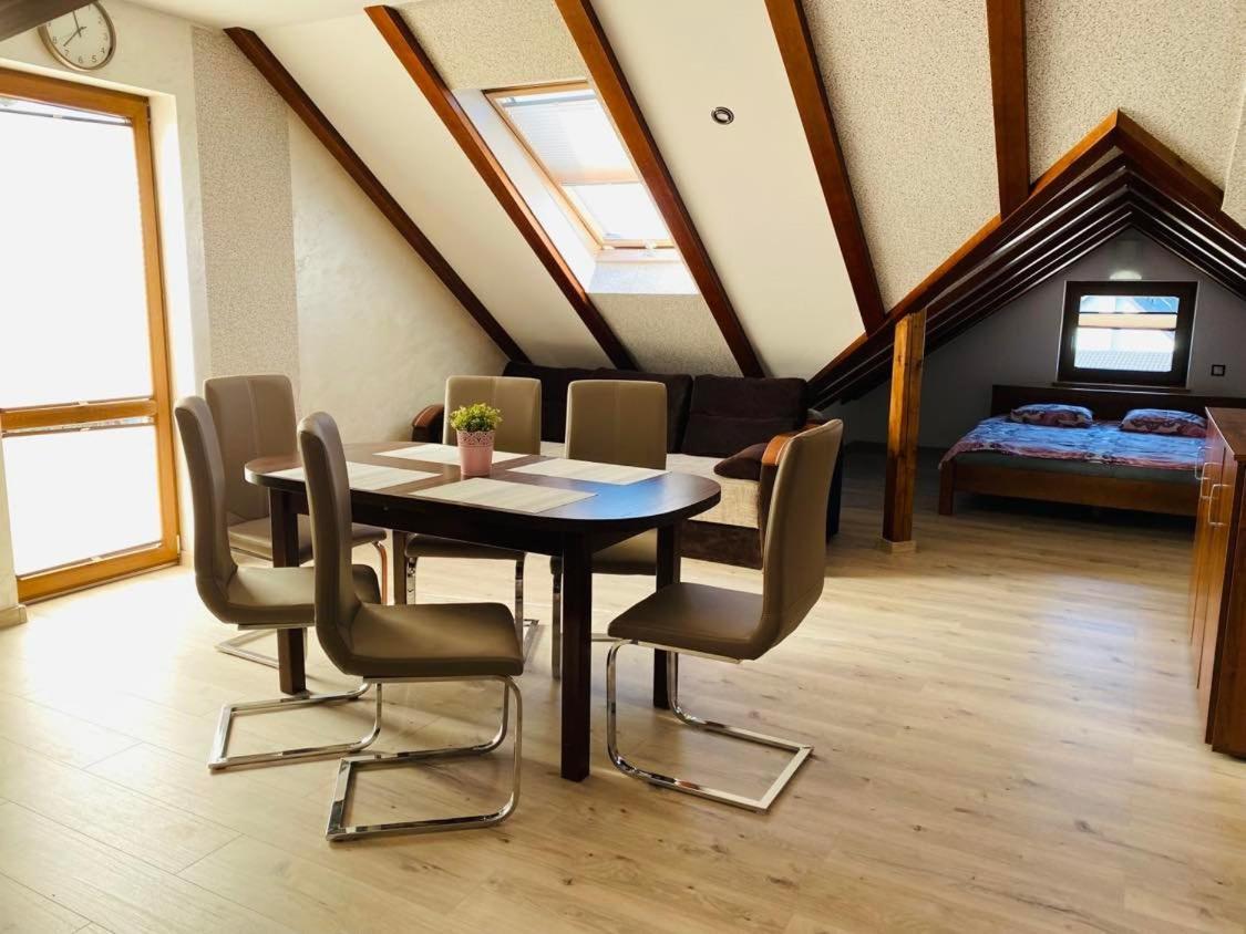 Apartment By Hanna