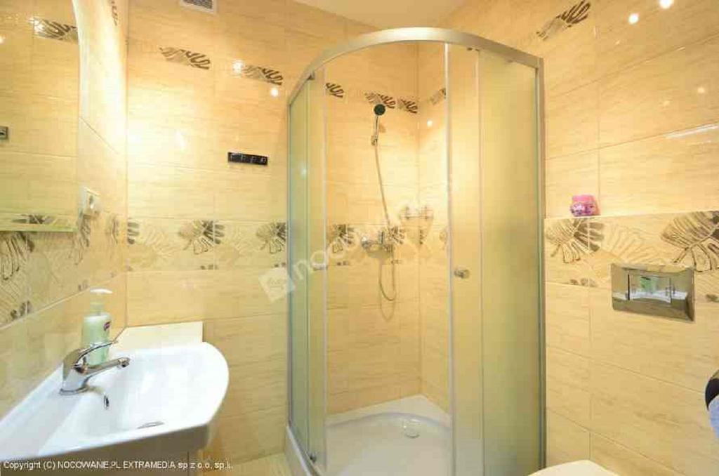 By Hanna Apartment *